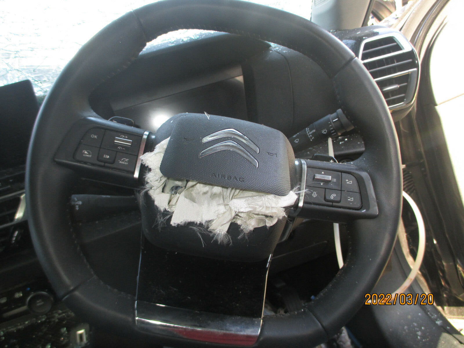 CITROEN C4 MK3 2021 3 SPOKE MULTIFUNCTION LEATHER STEERING WHEEL