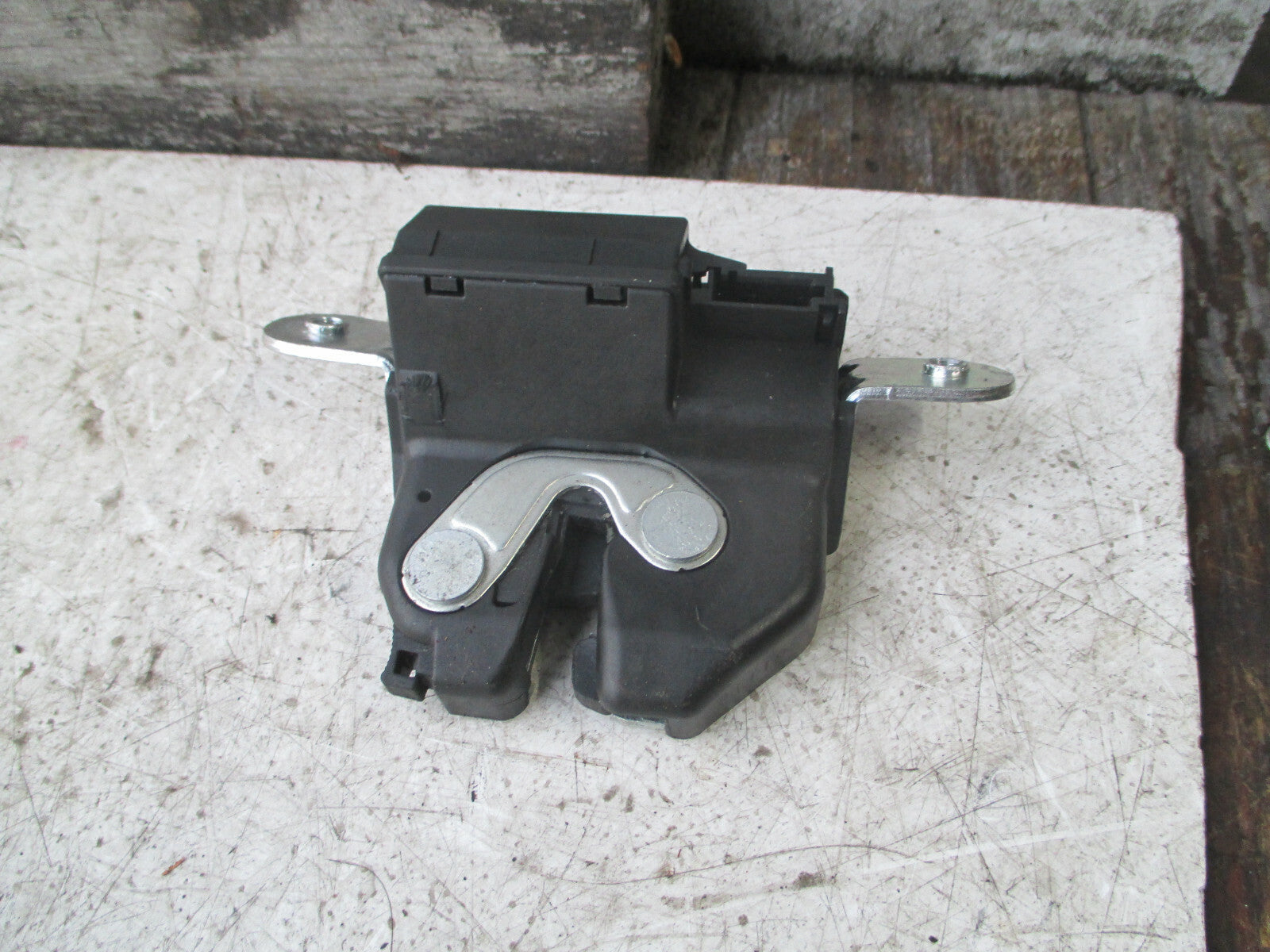 FIAT 500 2019 REAR BOOTLID TAILGATE 3 DOOR BOOT LOCK MECH
