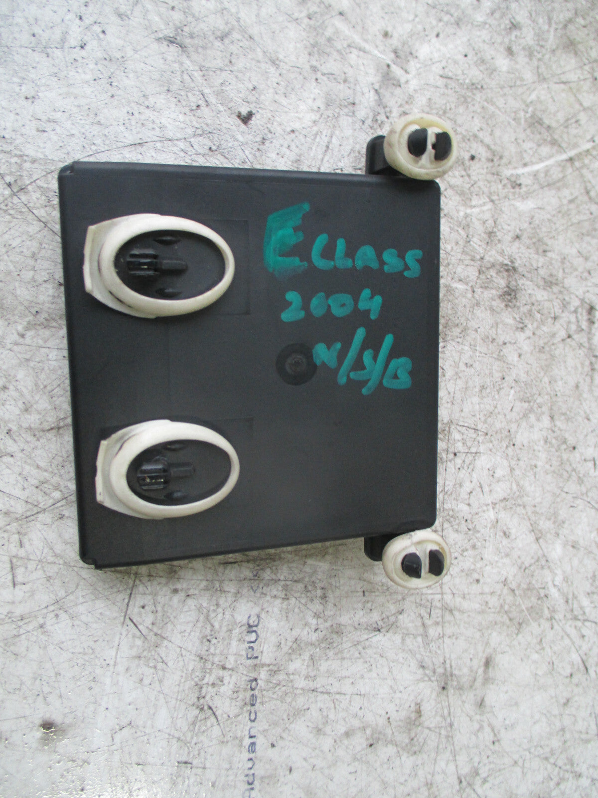MERCEDES BENZ E CLASS W211 NS PASSENGER SIDE REAR DOOR CONTROL MODULE 2118201526