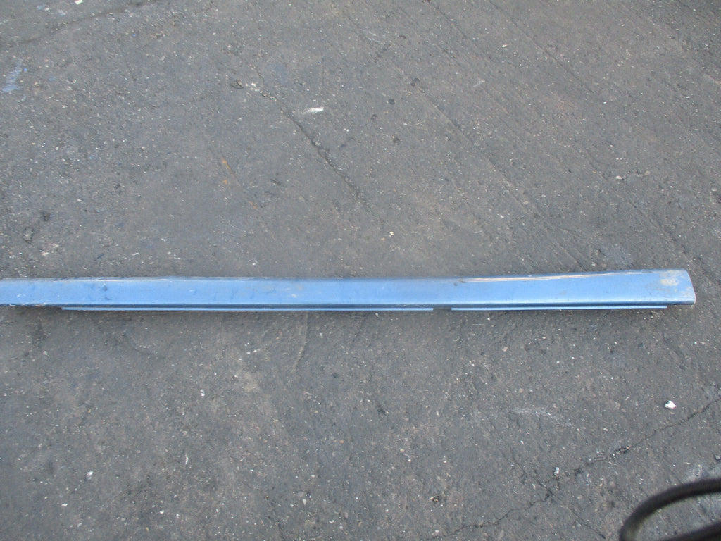 JAGUAR X TYPE CF1 2005 MS LEFT PASSENGER SIDE SIDE SKIRT BLUE 1X43-F10608-ACW