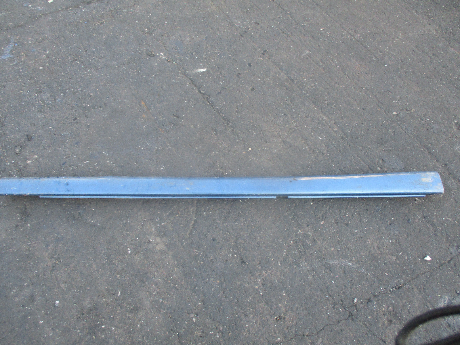 JAGUAR X TYPE CF1 2005 MS LEFT PASSENGER SIDE SIDE SKIRT BLUE 1X43-F10608-ACW