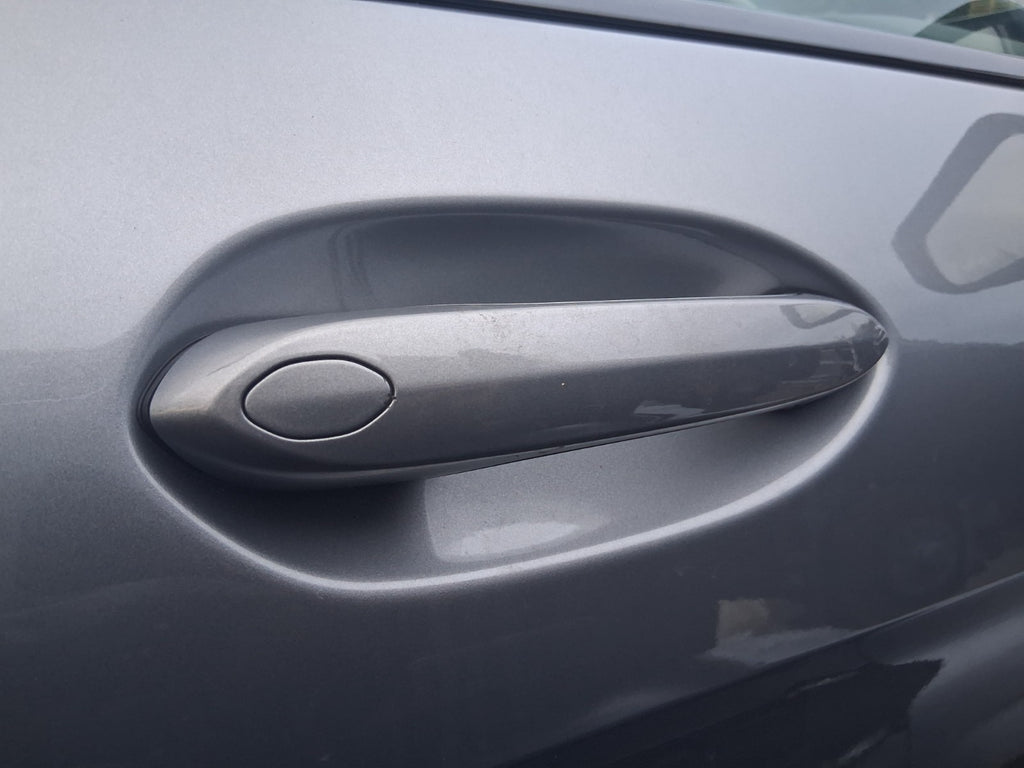2024 BMW 2 SERIES F44 COUPE M SPORT OSF DRIVER SIDE FRONT RIGHT DOOR HANDLE GREY