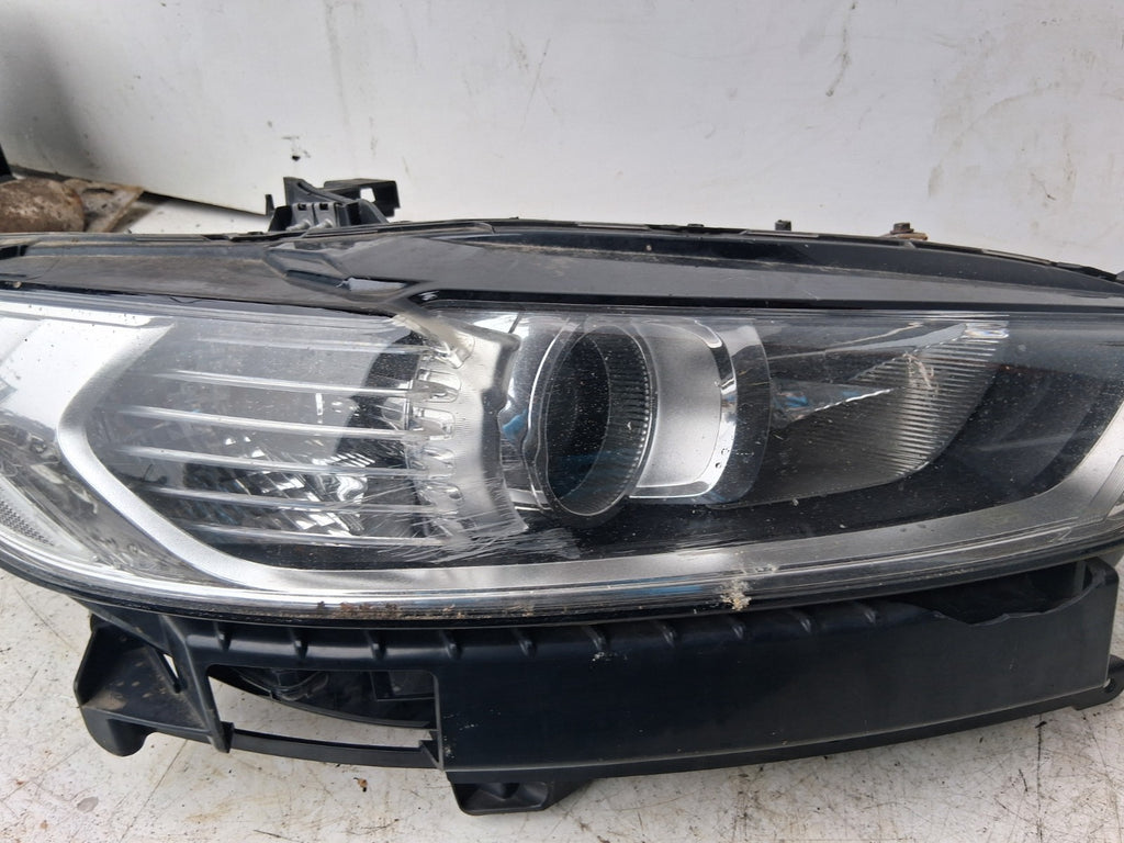 2017 FORD MONDEO MK5 OSF DRIVER SIDE FRONT RIGHT HEADLIGHT DAMAGED DS7313W029