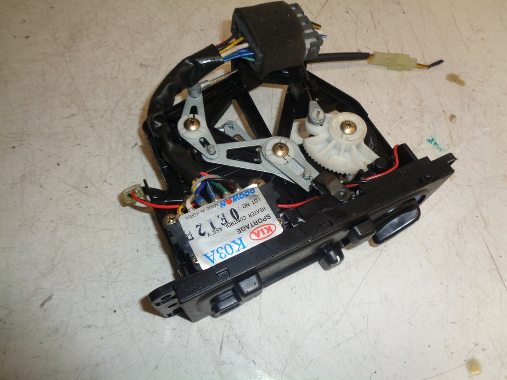 KIA SPORTAGE 2001 MK1 HEATER A/C CLIMATE PANEL SWITCH UNIT
