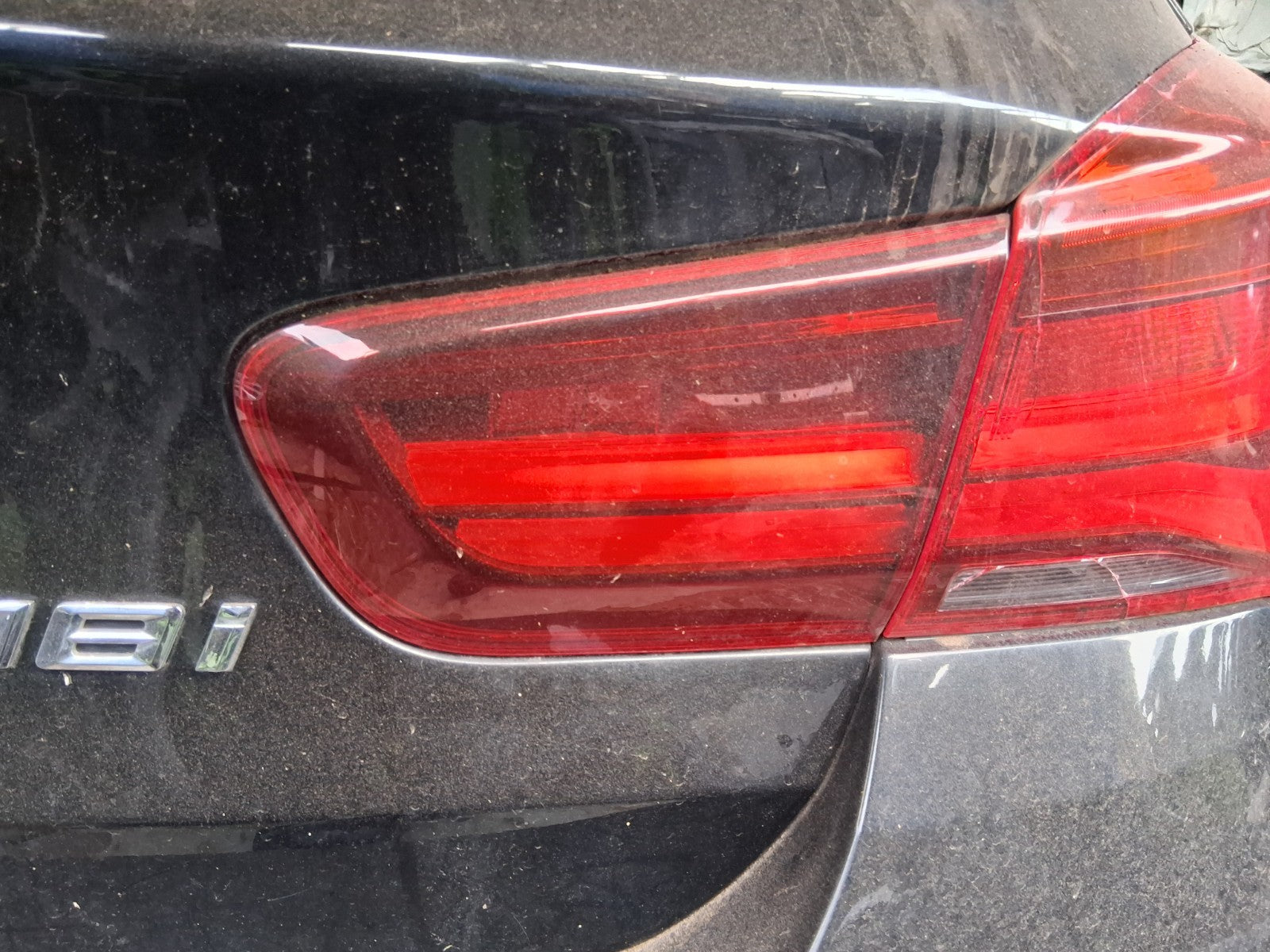 2019 BMW 1 SERIES F20 OSR DRIVER SIDE INNER TAIL LIGHT