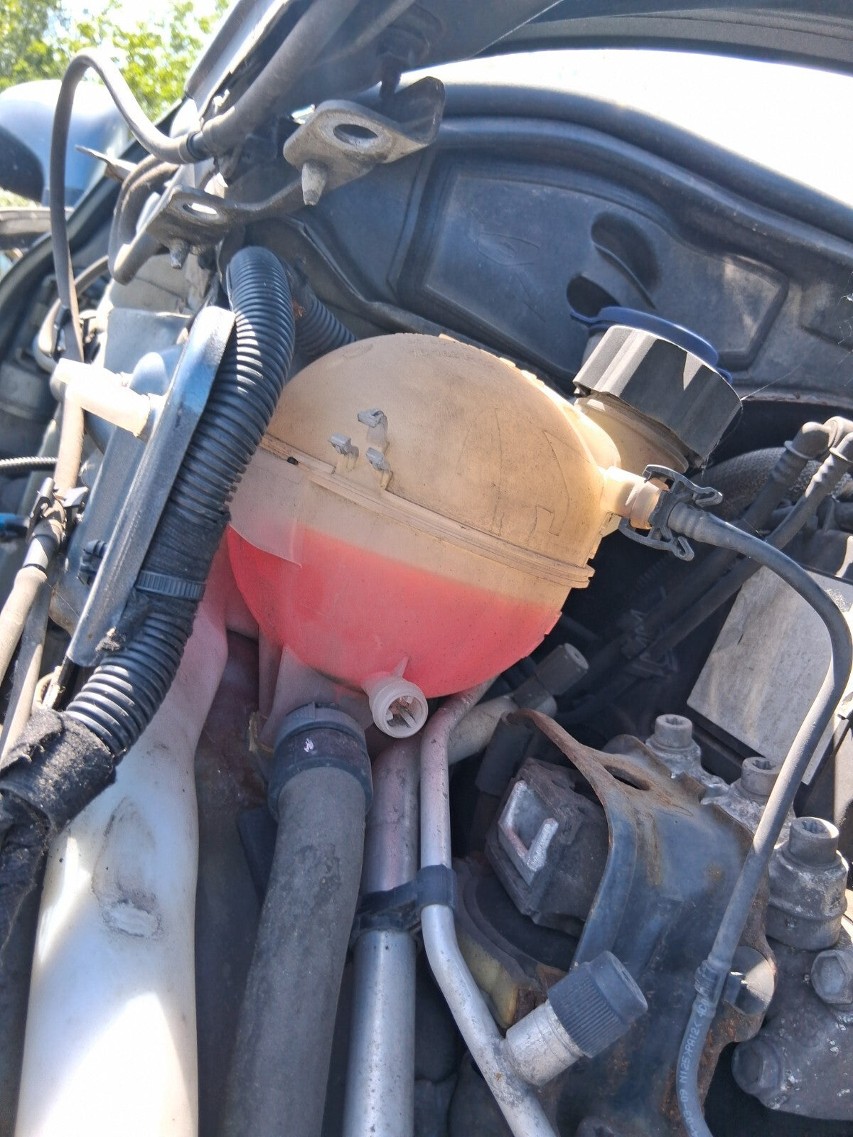 2009 PEUGEOT 207 1.6 DIESEL COOLANT EXPANSION RESERVOIR BOTTLE TANK