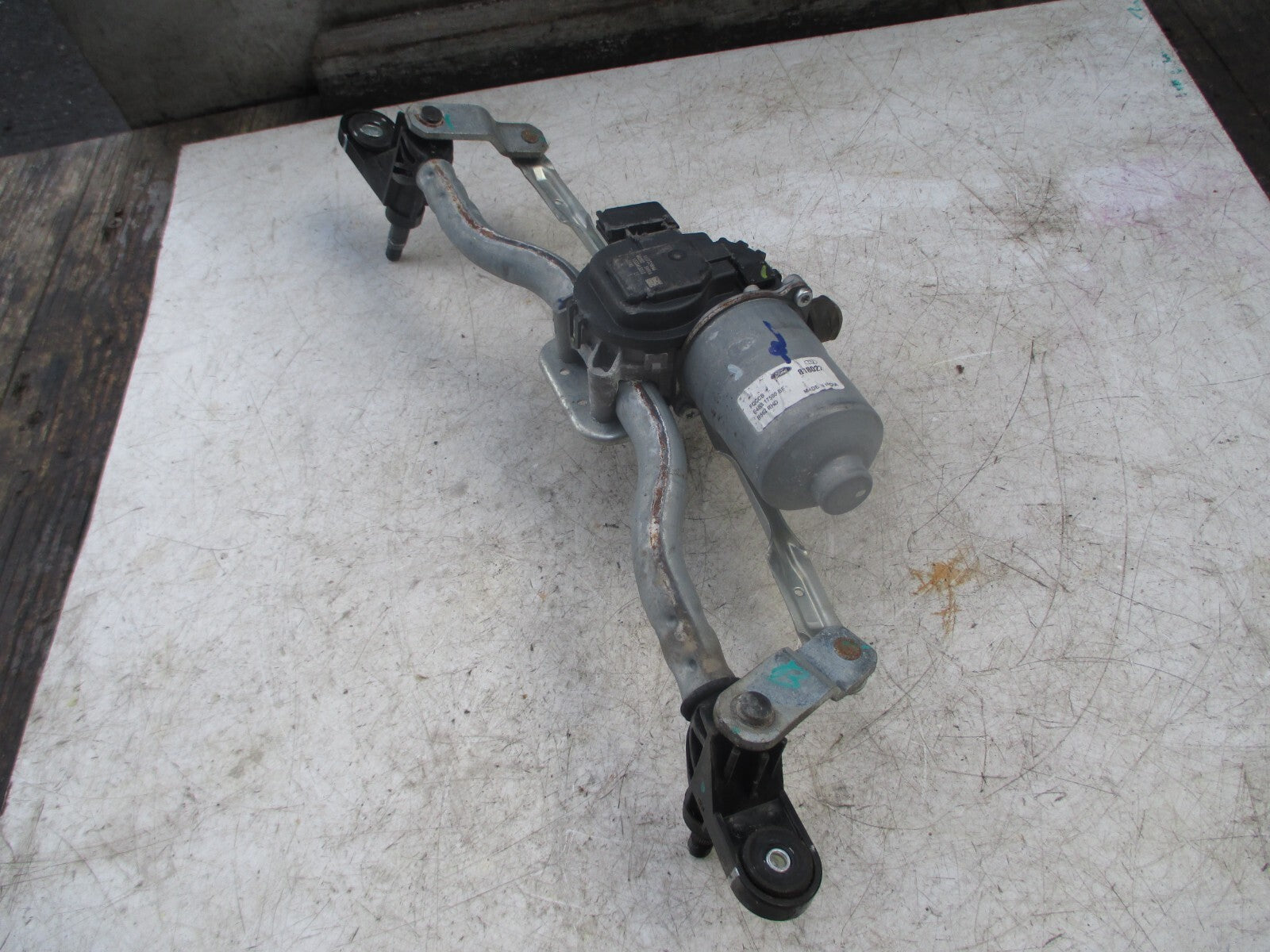 FORD KA + 2018 1.2 PETROL FRONT WINDSCREEN WIPER MOTOR LINKAGE E4B517500BF