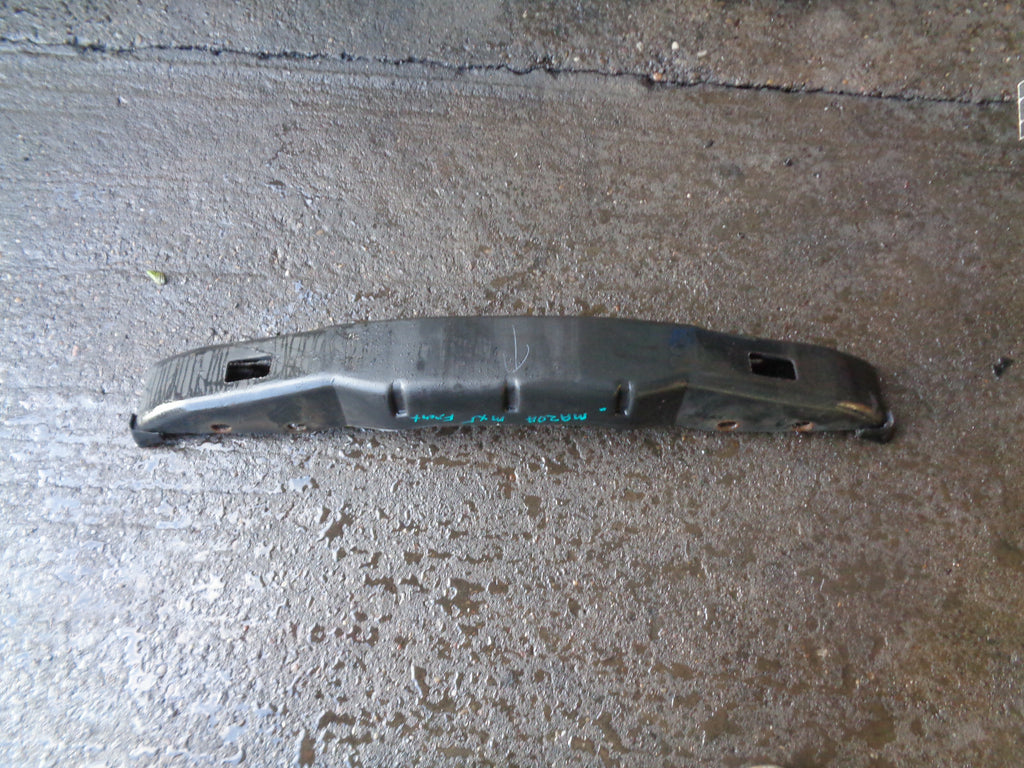 MAZDA MX5 NB MK2 2000 FRONT PLASTIC CRASH BUMPER REINFORCEMENT SUPPORT BAR BEAM