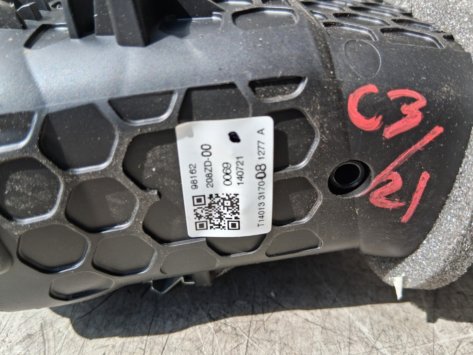 2021 CITROEN C3 MK3 NSF PASSENGER SIDE FRONT LEFT AIR VENT 98162208ZD