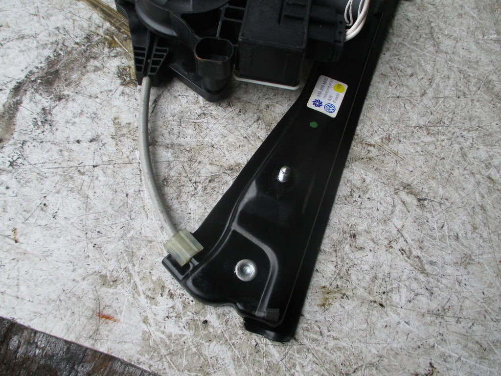 VW VOLKSWAGEN TIGUAN MK2 2019 OSR DRIVER REAR WINDOW REGULATOR MOTOR 5NA839462C