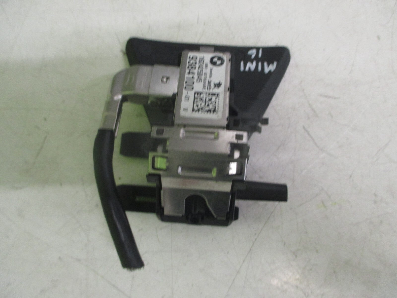 MINI CLUBMAN F54 2016 WINDSCREEN CAMERA MODULE 9384100