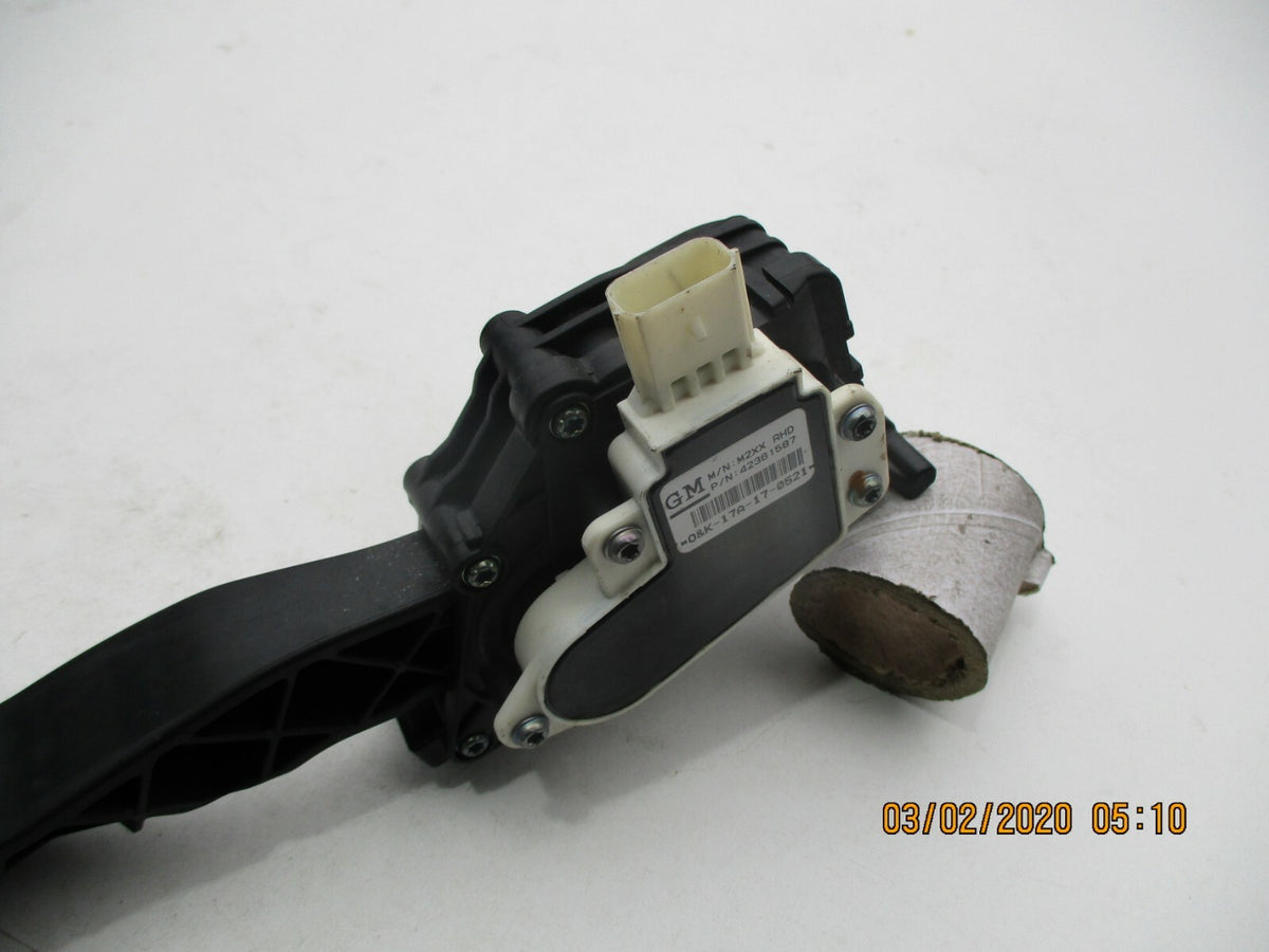 VAUXHALL VIVA SE 1.0 PETROL 2017 ELECTRIC ACCELERATOR THROTTLE PEDAL 42361587