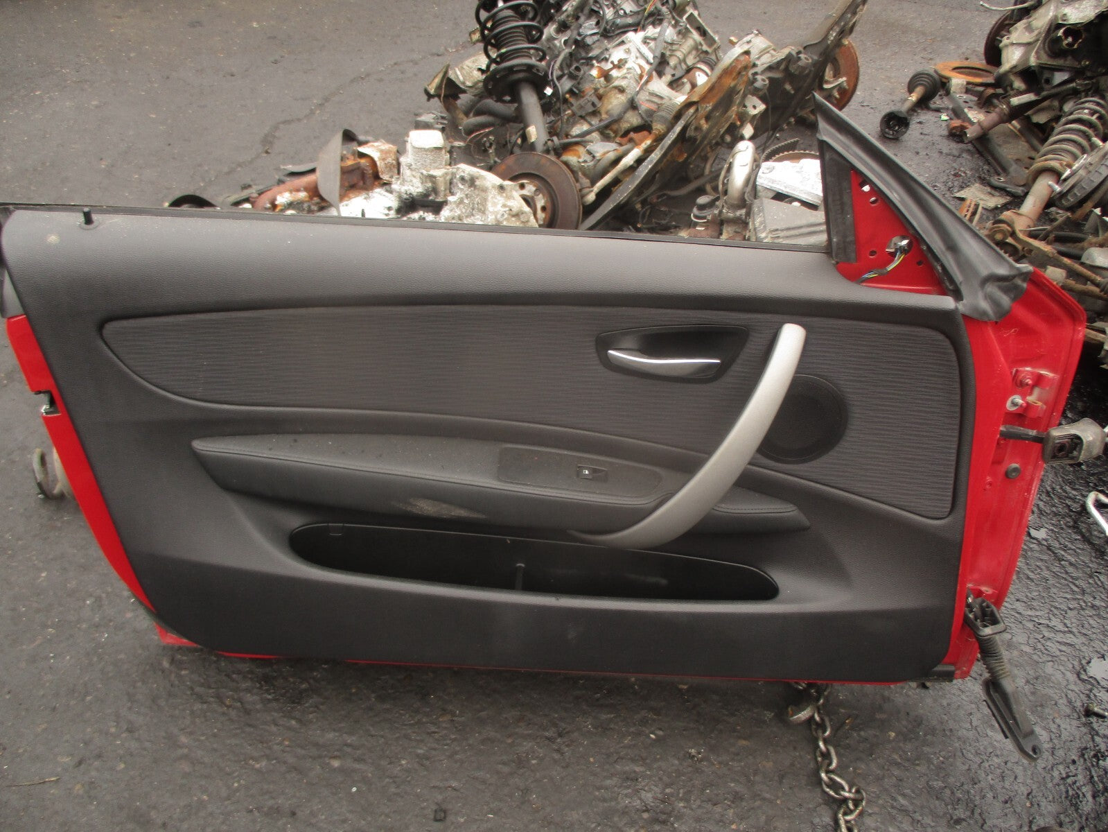 2009 BMW 1 SERIES E82 118D NSF PASSENGER SIDE FRONT LEFT COMPLETE DOOR RED A61