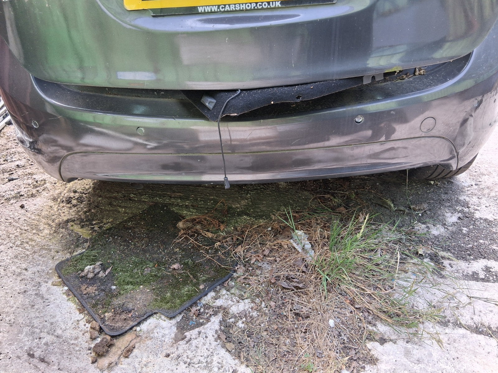 2016 VAUXHALL MERIVA B MK2 COMPLETE REAR BUMPER WITH PDC SENSORS GREY