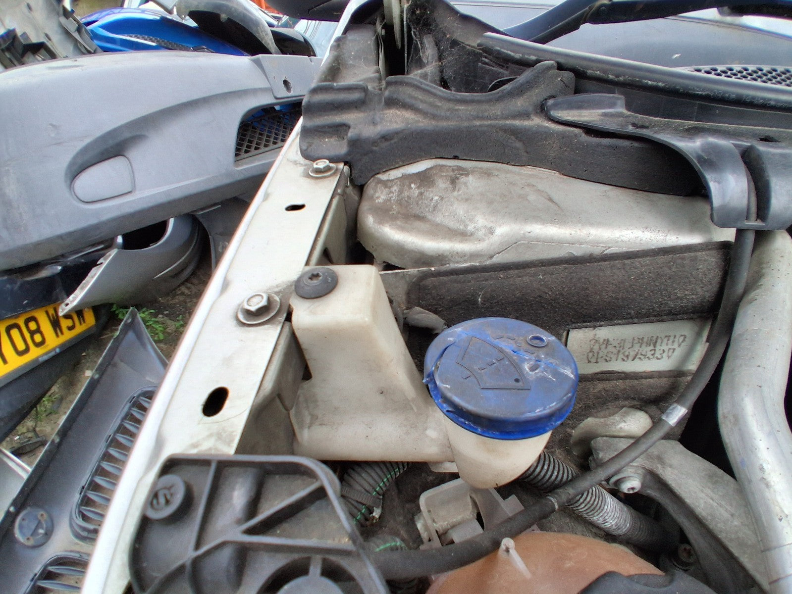 2014 PEUGEOT 308 MK2 WINDSCREEN WASHER WATER BOTTLE RESERVOIR