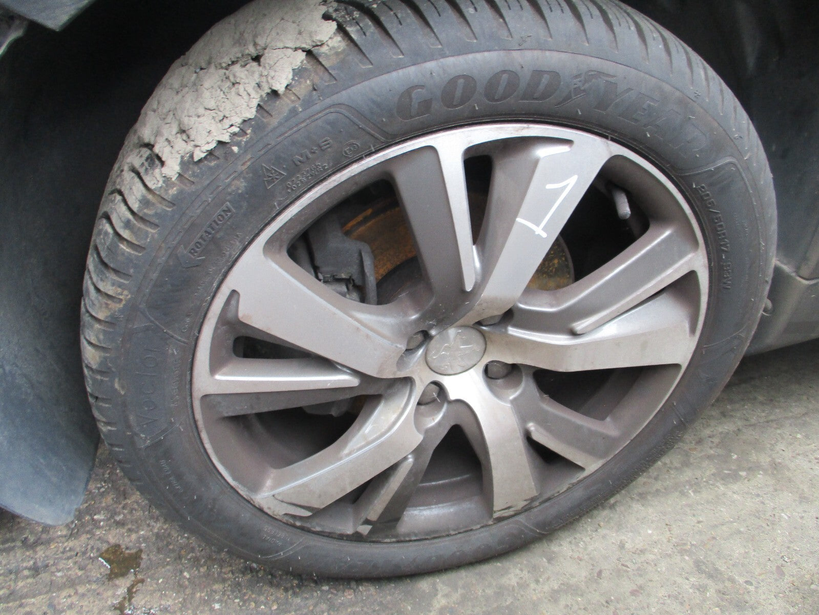 PEUGEOT 2008 2018 MK1 17 INCH ALLOY WHEEL WITH TYRE 205/50R17 REF 1