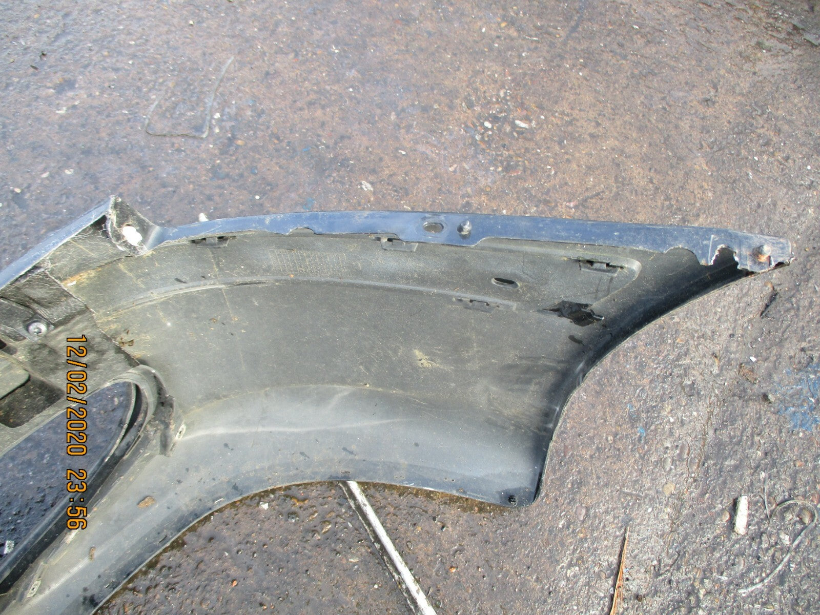 PEUGEOT 607 2004 COMPLETE FRONT PLASTIC BUMPER IN BLACK