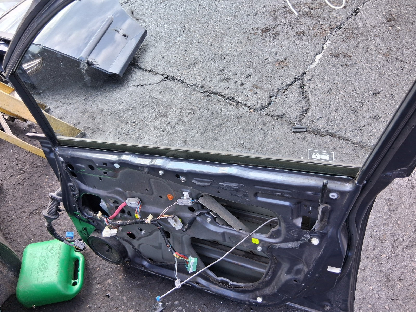 2007 HONDA JAZZ MK2 OSF DRIVER SIDE FRONT RIGHT BARE DOOR BLUE
