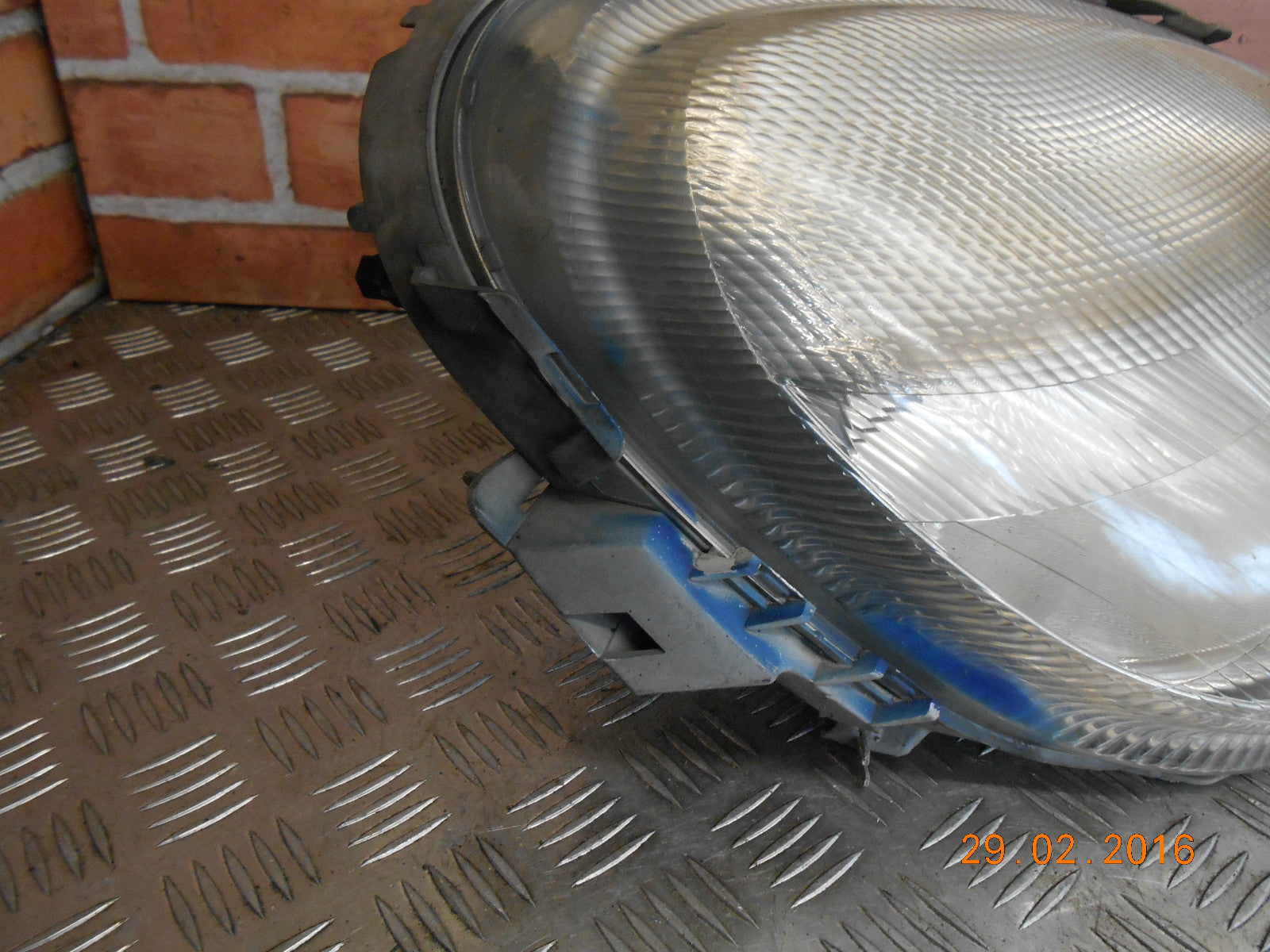 MERCEDES A CLASS W168 1999 OS DRIVER SIDE FRONT LIGHT HEADLIGHT 1688200461