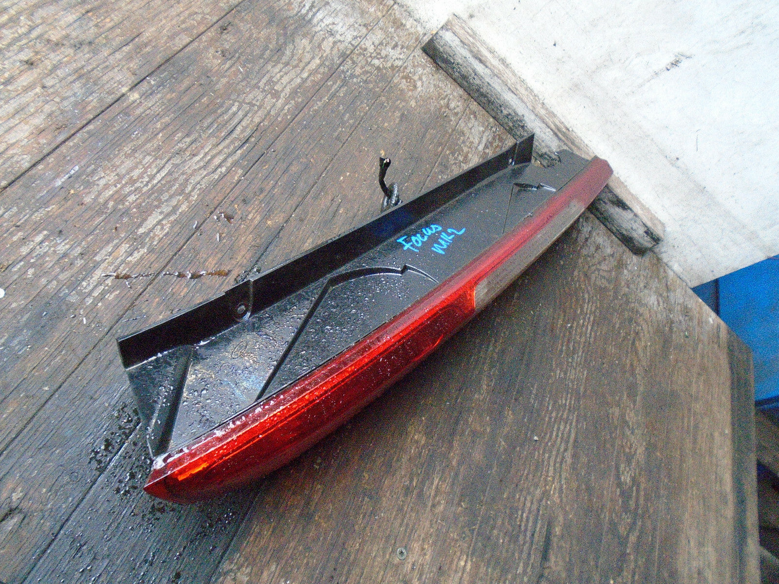 FORD FOCUS MK2 2008 OSR DRIVER SIDE REAR TAIL LIGHT