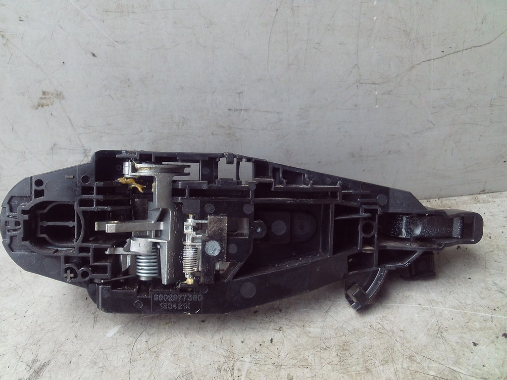 2021 CITROEN C4 MK3 NSR PASSENGER SIDE REAR LEFT EXTERIOR DOOR HANDLE 9802977380