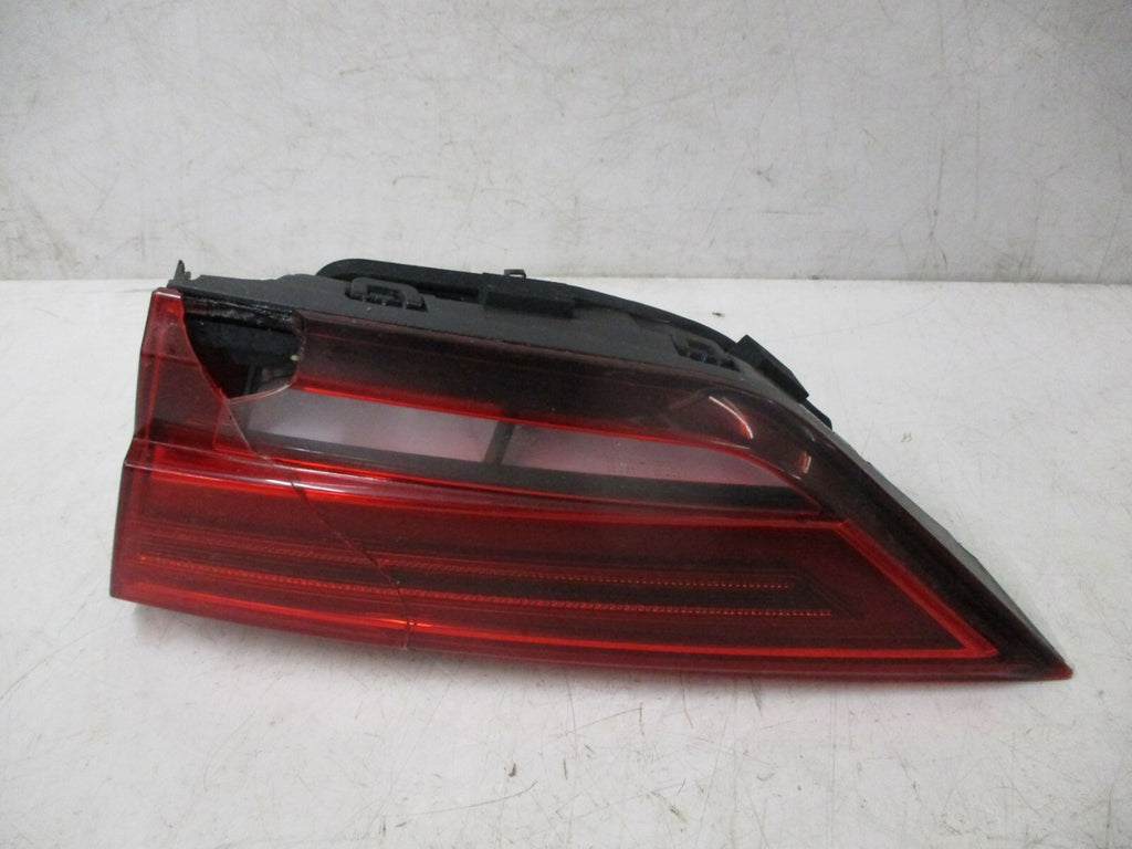 AUDI A3 8V S LINE 2017 OSR INNER DRIVER SIDE REAR BRAKE TAIL LIGHT 8V5945094D