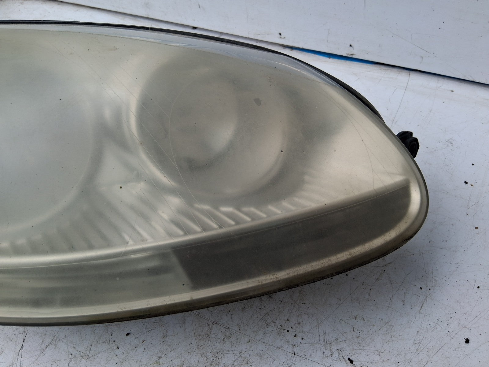 2007 VW VOLKSWAGEN GOLF MK5 OSF DRIVER SIDE FRONT RIGHT HEADLIGHT 1K6941006Q