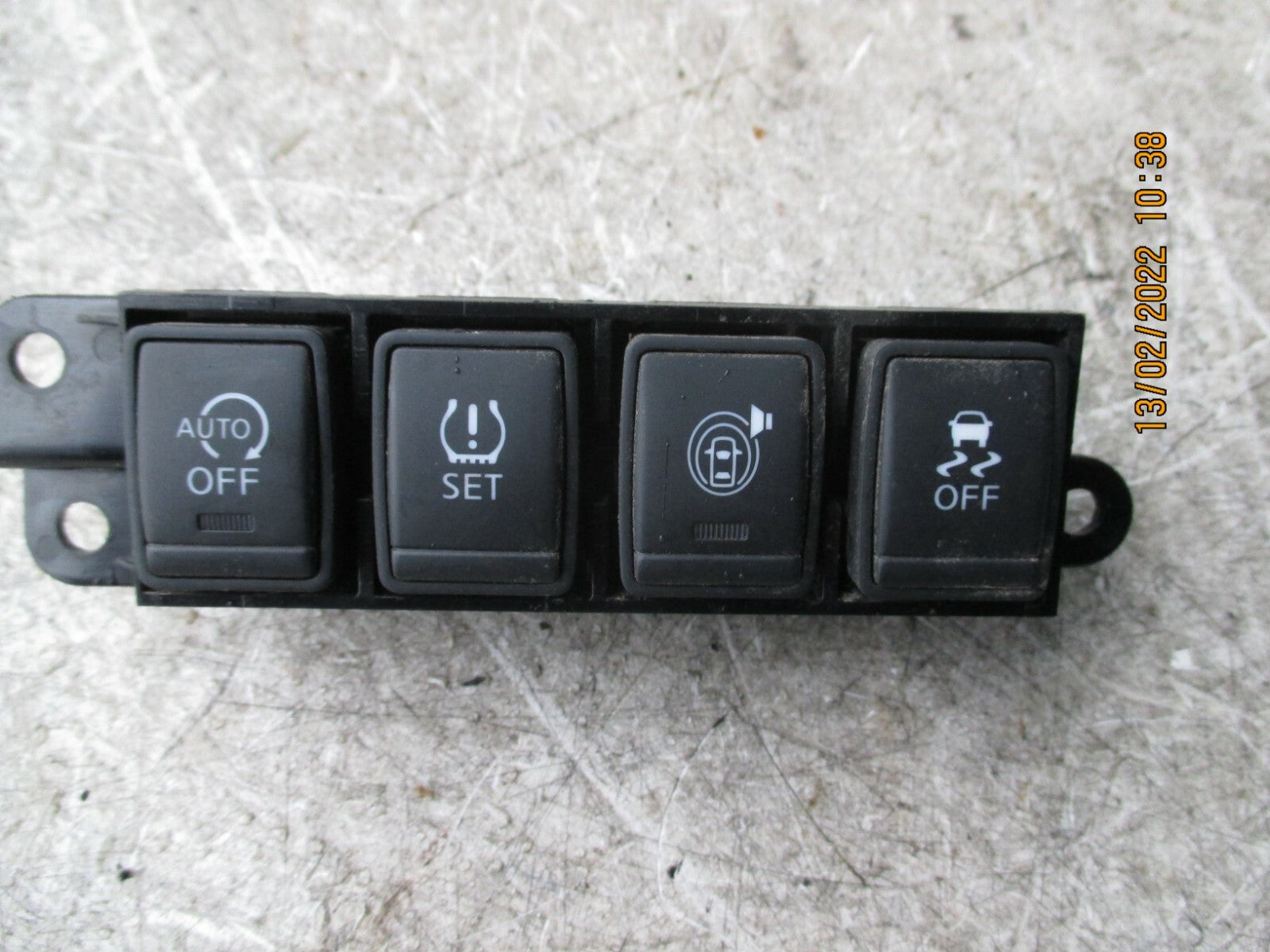 NISSAN JUKE 2015 MK1 STOP START TRACTION CONTROL SWITCHES