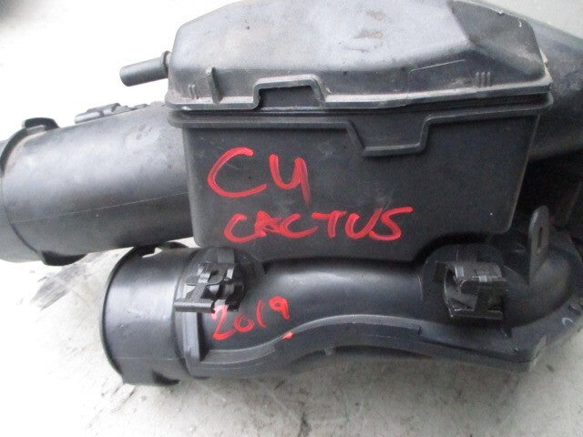 2019 CITROEN C4 CACTUS 1.5 DIESEL AIR FILTER BOX 9828002080