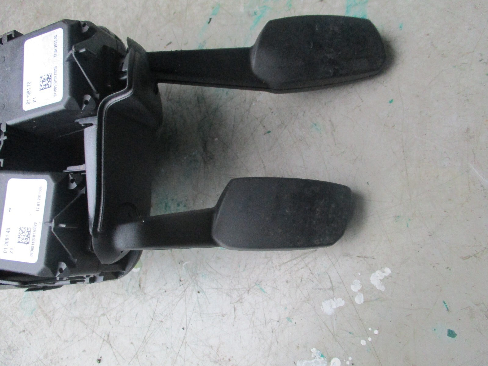 2008 BMW 3 SERIES E90 CONTROL STEERING COLUMN LZ9123041-06