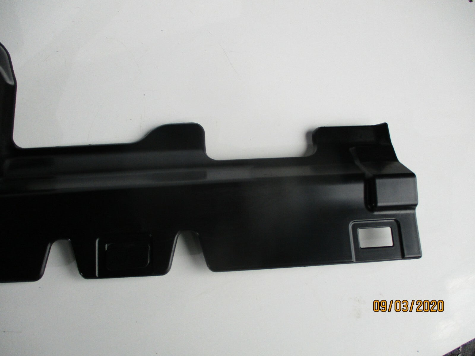 LAND ROVER DISCOVERY 2017 INTERIOR DASHBOARD TRIM PLASTIC PANEL FK72046B00