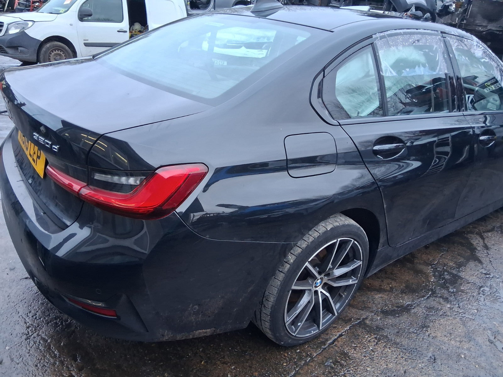 2019 BMW 3 SERIES SALOON G20 OSR DRIVER SIDE REAR QUARTER PANEL BLACK MET 475