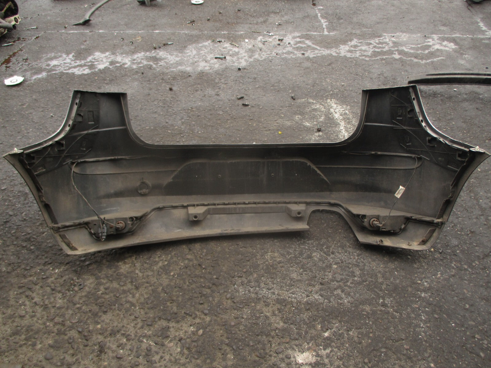 2004 SEAT ALTEA MK1 COMPLETE REAR BUMPER GREY