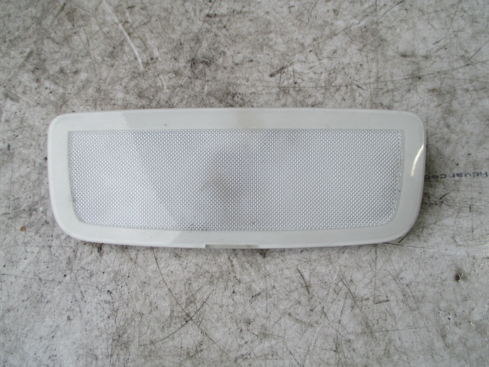 MERCEDES BENZ C CLASS W204 2009 INTERIOR ROOF READING LIGHT A2048204801