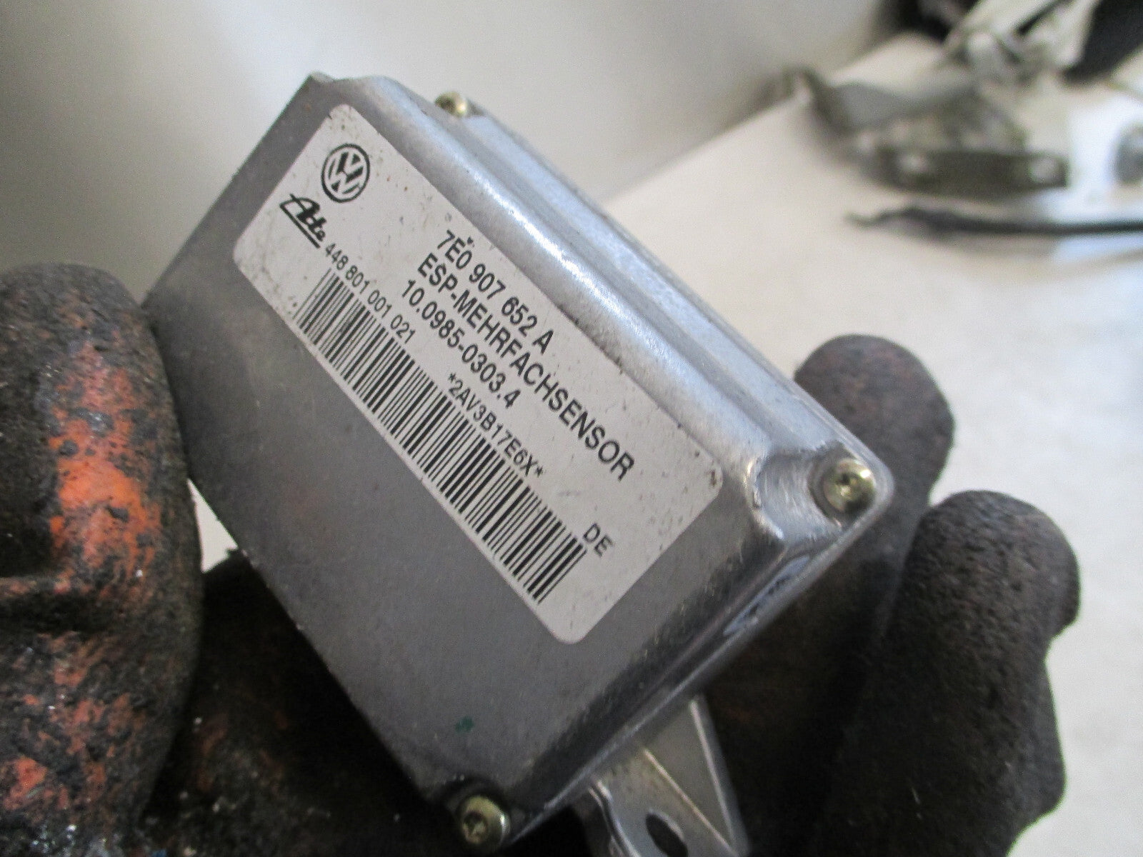 VW VOLKSWAGEN TOUAREG 2005 YAW RATE SENSOR 7E0907652A