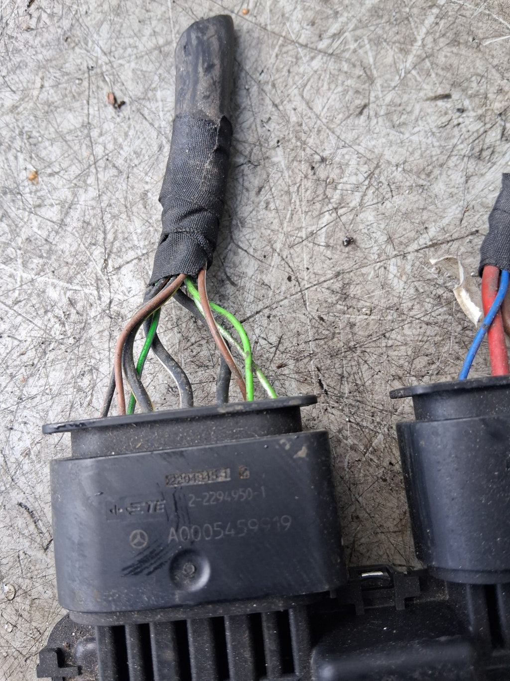 2021 MERCEDES BENZ A CLASS FUEL PUMP CONTROL MODULE A0009008214
