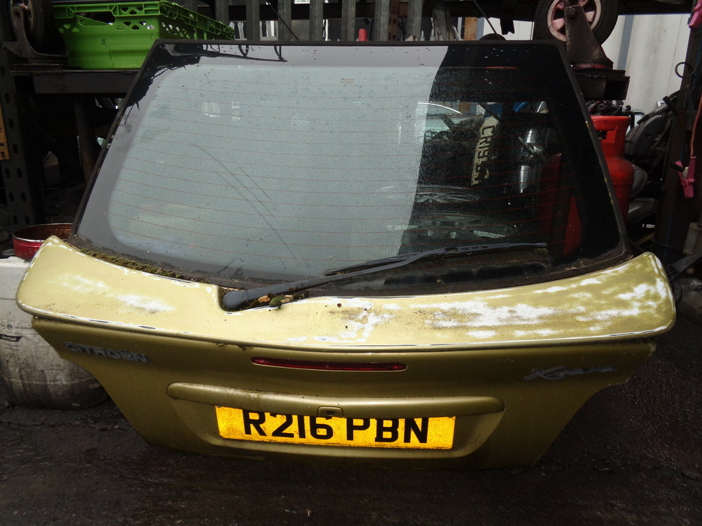 CITROEN XSARA 1998 COMPLETE REAR TAILGATE BOOTLID WINDOW MECH YELLOW