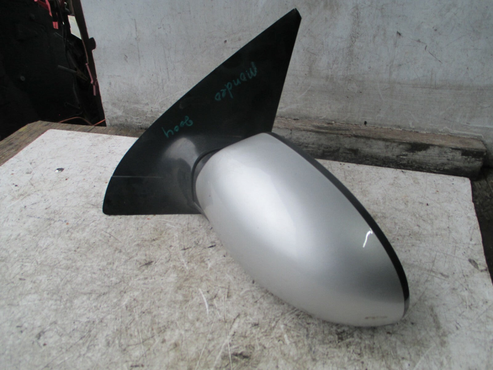 FORD MONDEO MK3 2004 NSF PASSENGER FRONT ELECTRIC WING MIRROR SILVER