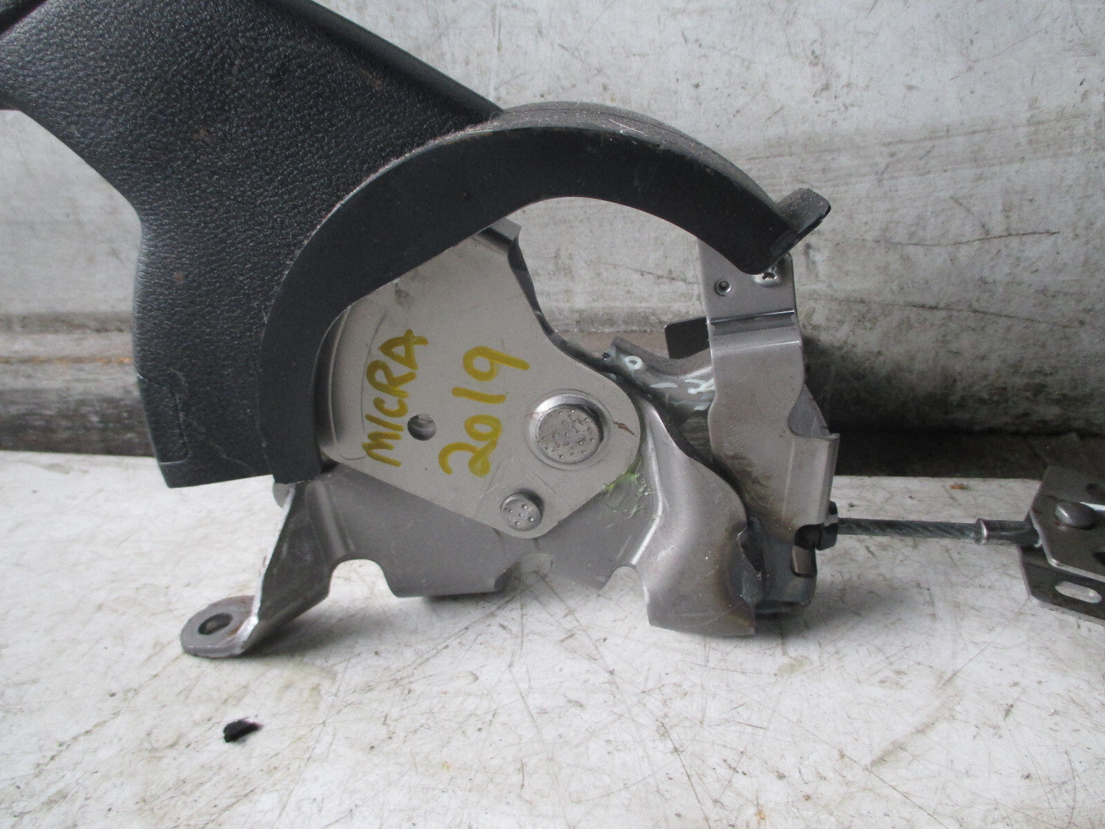 NISSAN MICRA K14 2019 MANUAL PARKING HANDBRAKE LEVER MECHANISM