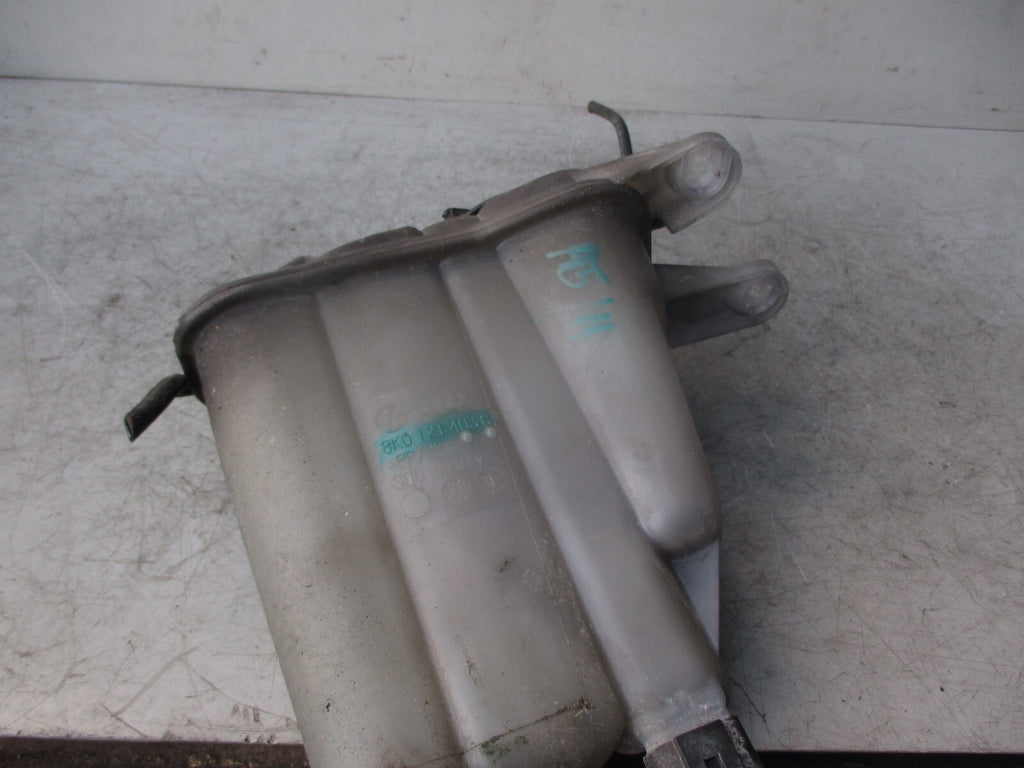 2011 AUDI A5 8T 2.0 DIESEL COOLANT EXPANSION OVERFLOW TANK RESERVOIR 8K0121403G