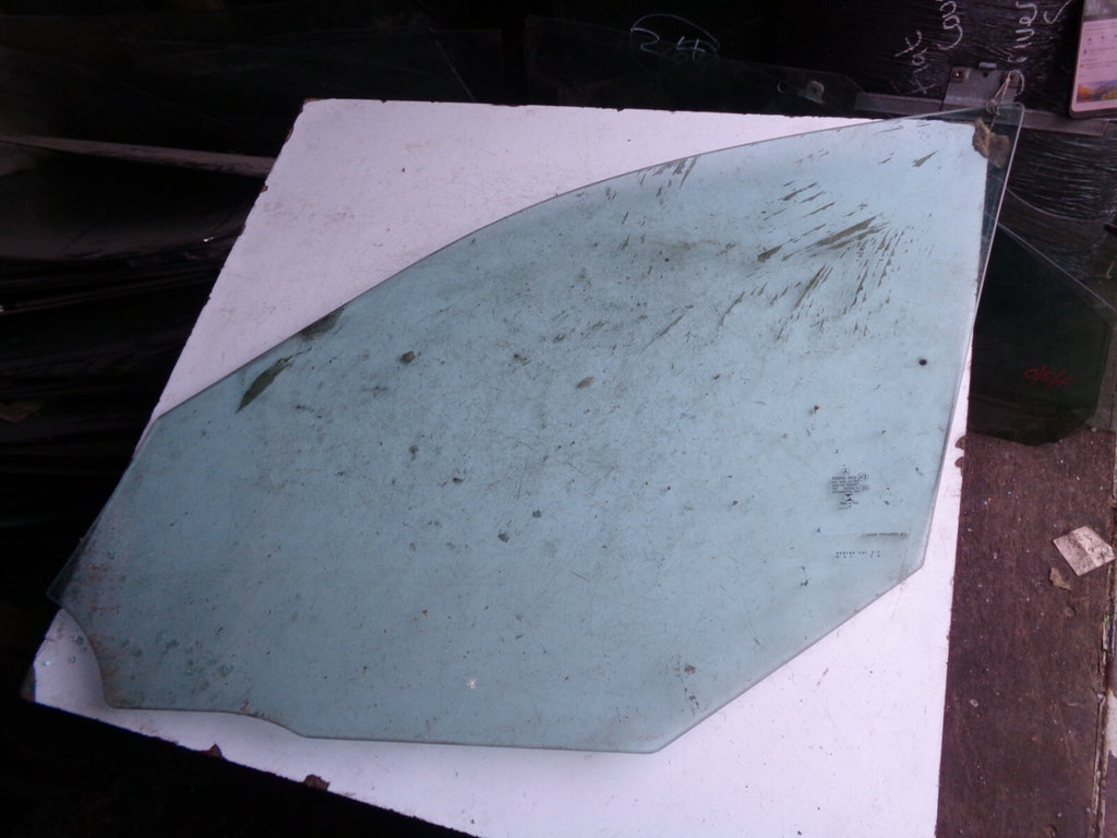 MERCEDES BENZ C-CLASS 204 4 DOOR SALOON OS DRIVER SIDE FRONT DOOR WINDOW GLASS