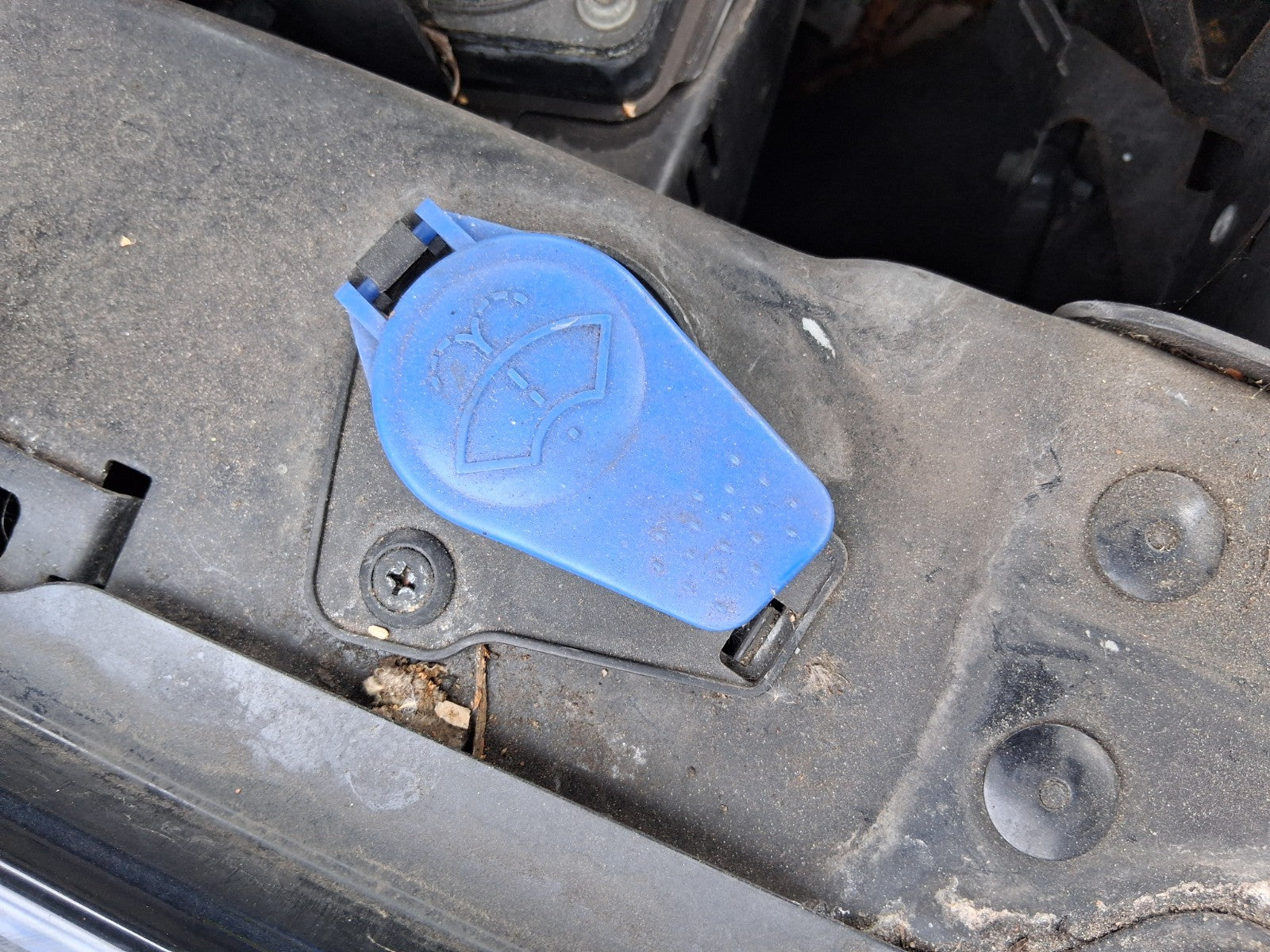2012 JAGUAR XJ X351 3.0 DIESEL FRONT WINDSCREEN WASHER BOTTLE RESERVOIR