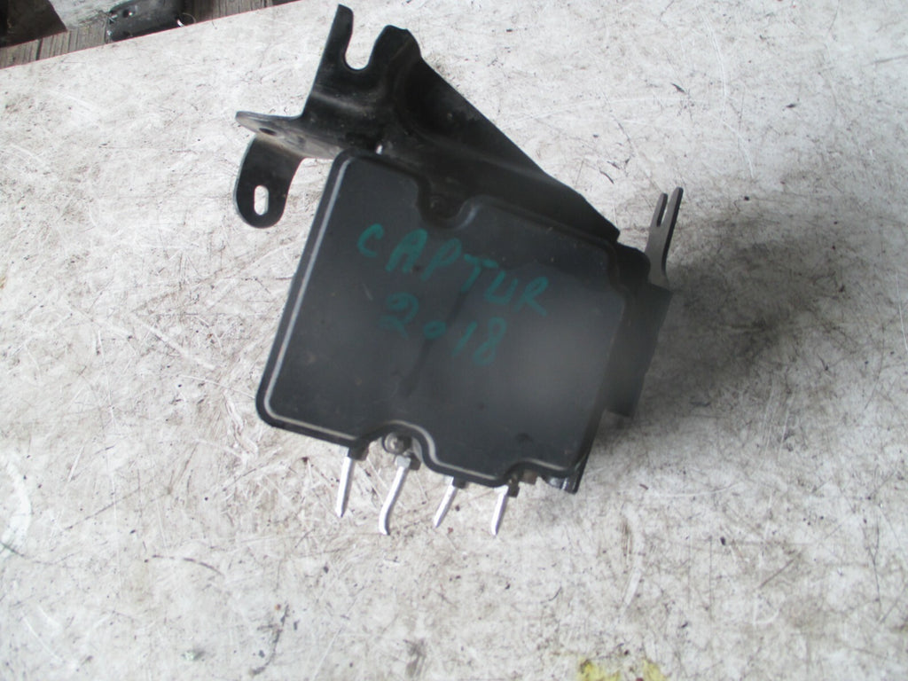 RENAULT CAPTUR 2018 MK1 ABS BRAKING PUMP 476605492