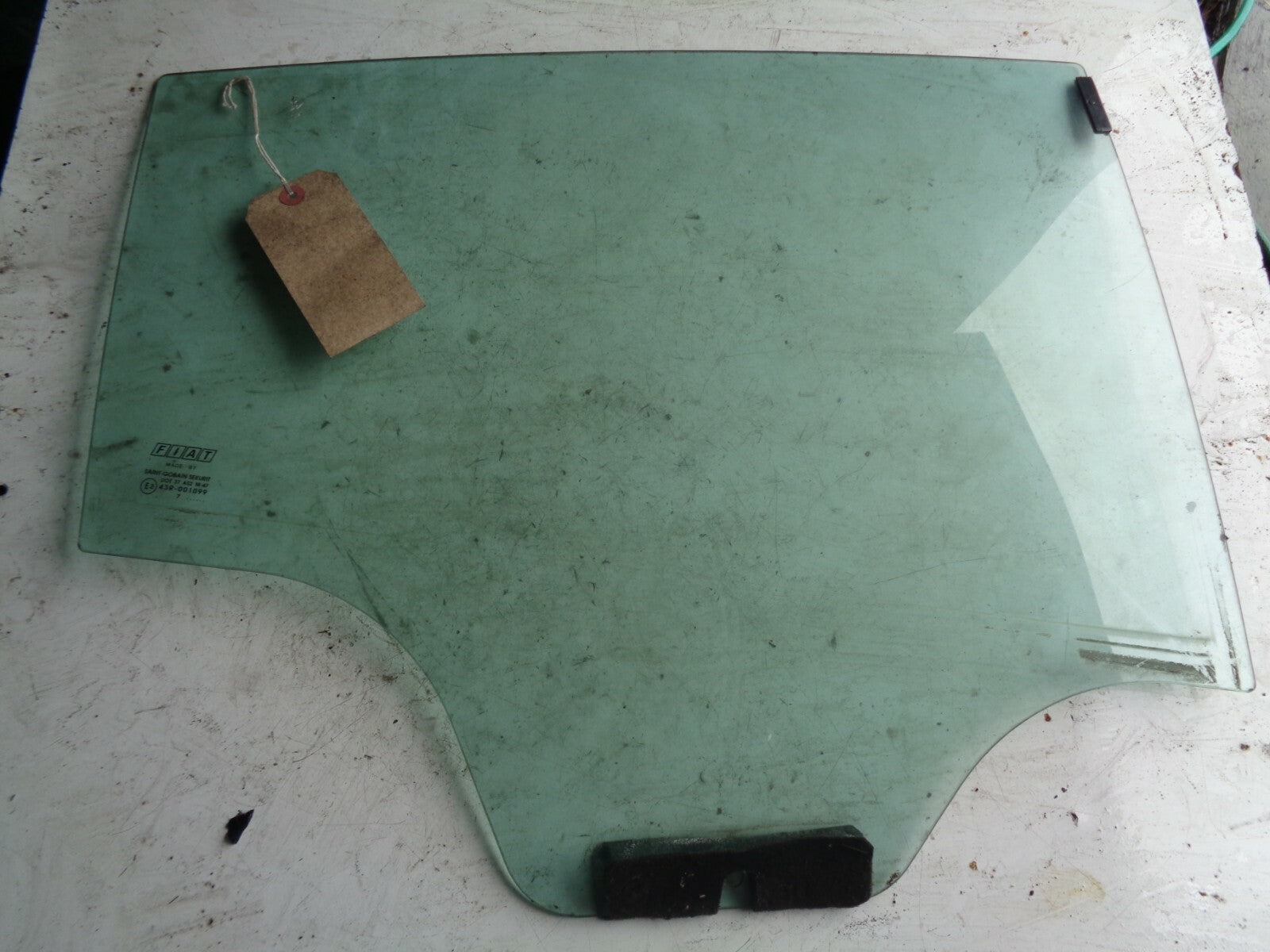 FIAT BRAVO MK2 OSR DRIVER SIDE REAR WINDOW GLASS