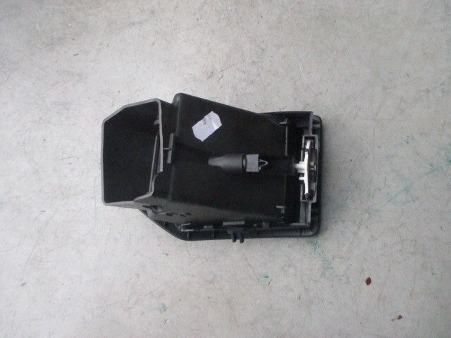 2009 RENAULT MEGANE MK2 OSF DRIVER SIDE DASH AIR-VENT A1007010