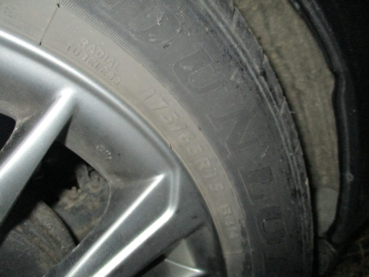 TOYOTA YARIS MK3 2018 15 INCH ALLOY WHEEL WITH TYRE 175/65R15 REF 1