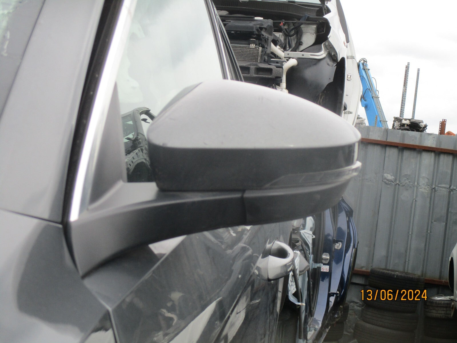 2020 VW VOLKSWAGEN T ROC NSF PASSENGER SIDE POWERFOLD WING MIRROR GREY MET LR7H