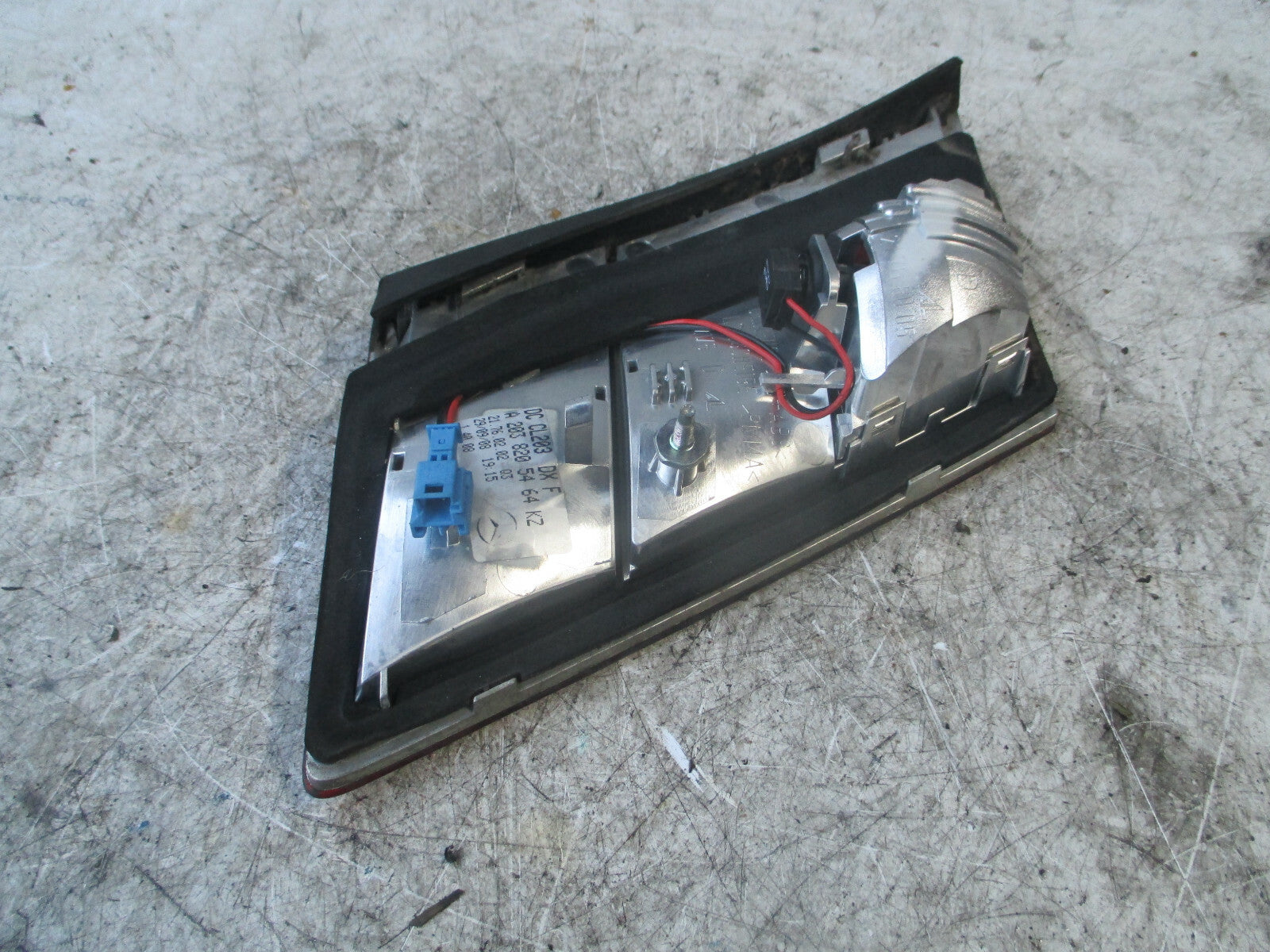 MERCEDES CLC CLASS W203 2010 OSR DRIVER REAR INNER TAIL LIGHT A2038205464