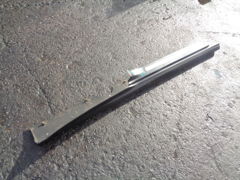 RENAULT CLIO SPORT MK3 2007 OS DRIVER SIDE SKIRT BLACK