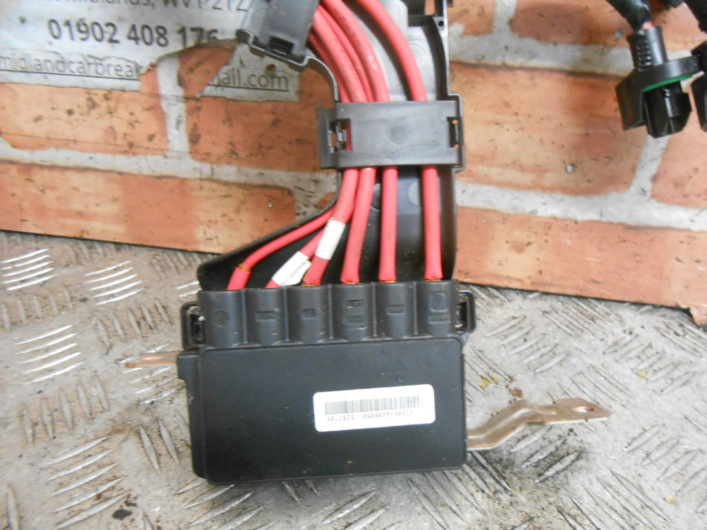 RENAULT MEGANE 2015 MK3 BATTERY CABLE WIRE CONNECTOR UNIT